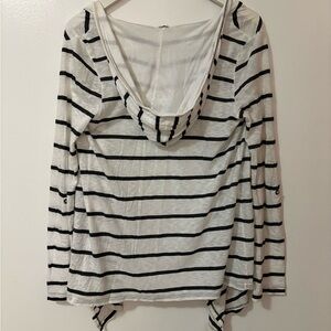 Lightweight cardigan with hoodie